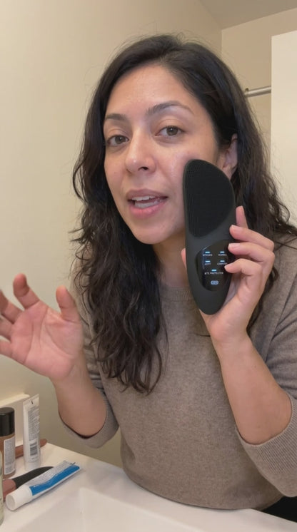 Rechargeable Silicone Facial Cleanser | Nettoyant Visage Doux